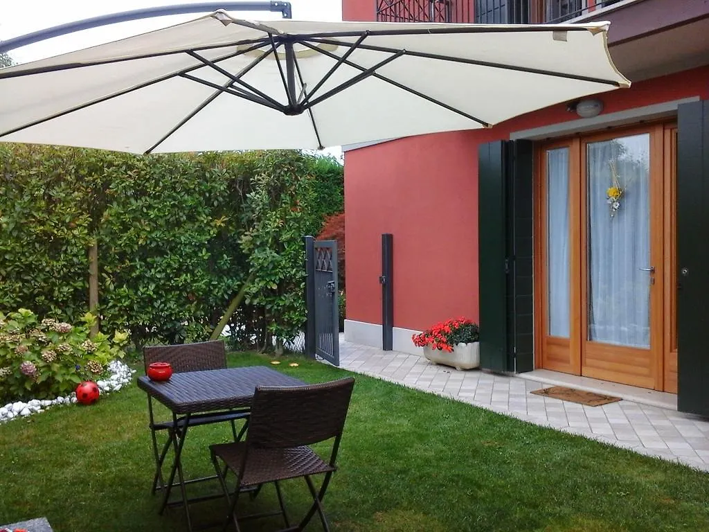 ***  Bed and Breakfast La Casa Di Linda Mirano Italia